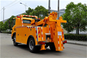 金泽镇高速路拖车费